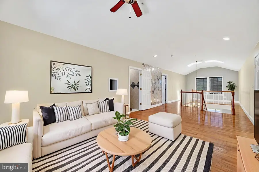 6308 Ager Rd, Hyattsville, MD 20782 - Image #3