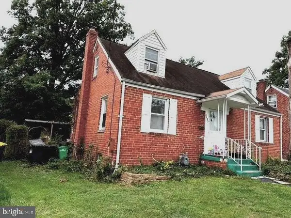 2205 Calvert St, HYATTSVILLE, MD 20783