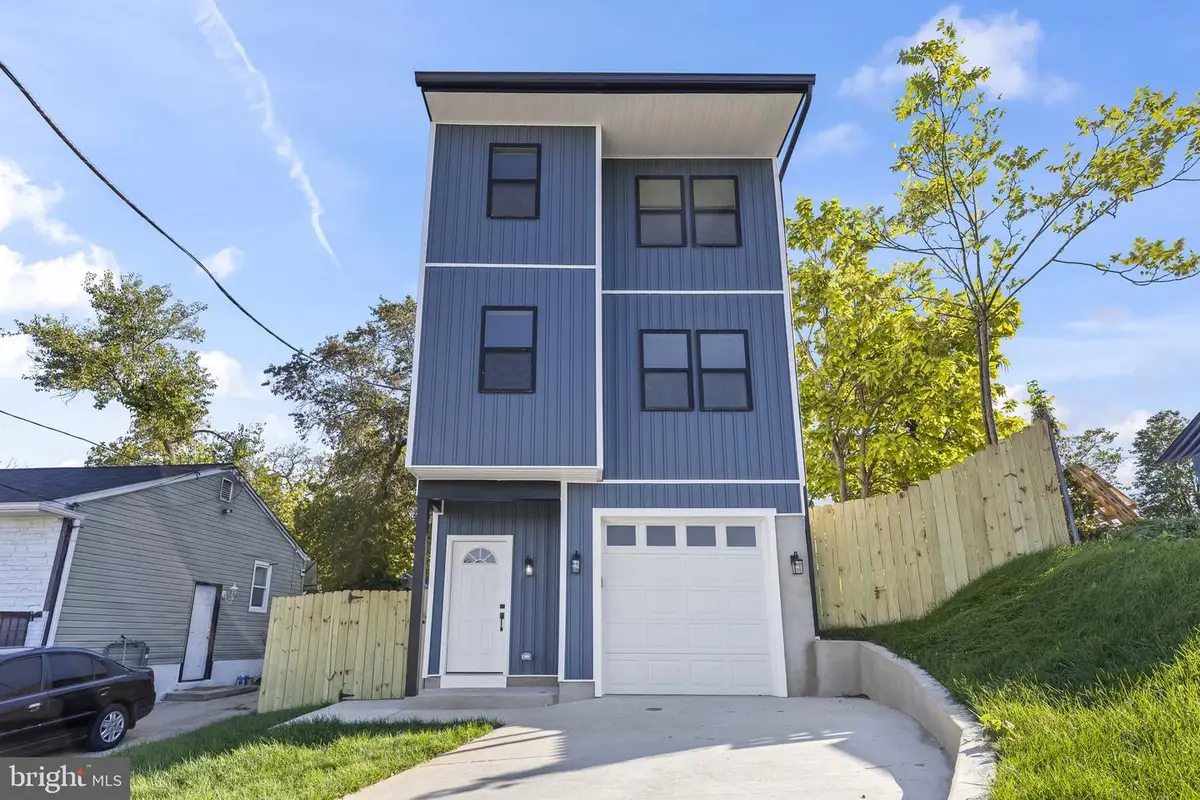 5907 Seat Pleasant Dr, Capitol Heights, MD 20743 - Image #1