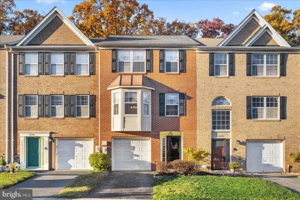 8232 Dellwood Ct, LANHAM, MD 20706