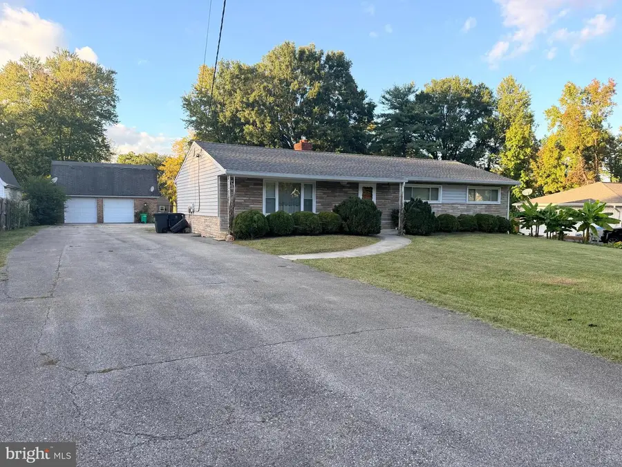 9434 Dubarry Ave, Lanham, MD 20706 - Image #2