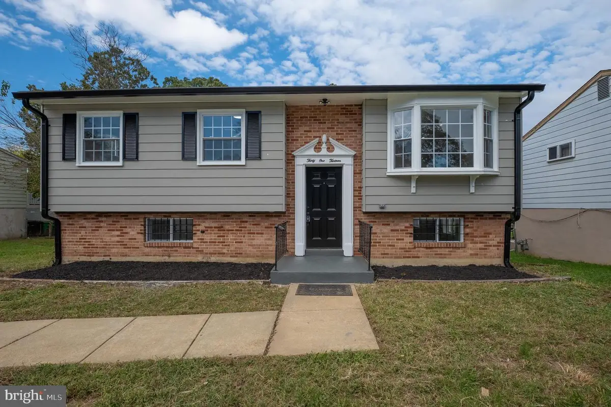 3113 Lakehurst Ave, District Heights, MD 20747 - Image #1