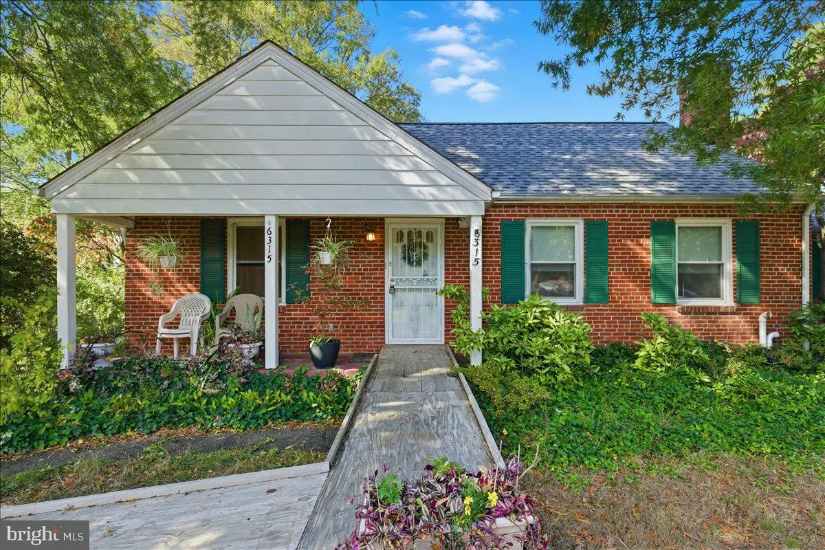 6315 Middleton Ln, Temple Hills, MD 20748 - Image #1