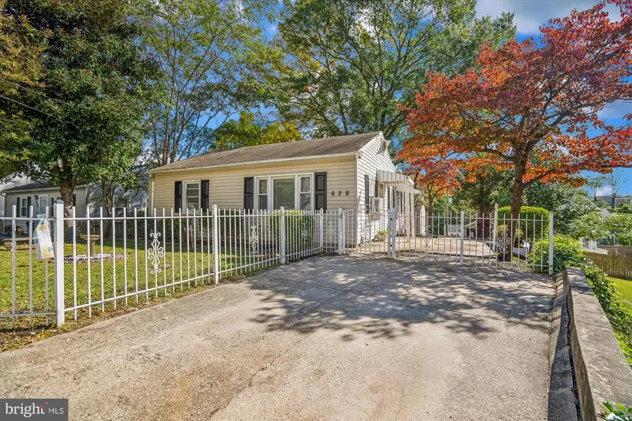 628 Clovis Ave, Capitol Heights, MD 20743 - Image #2