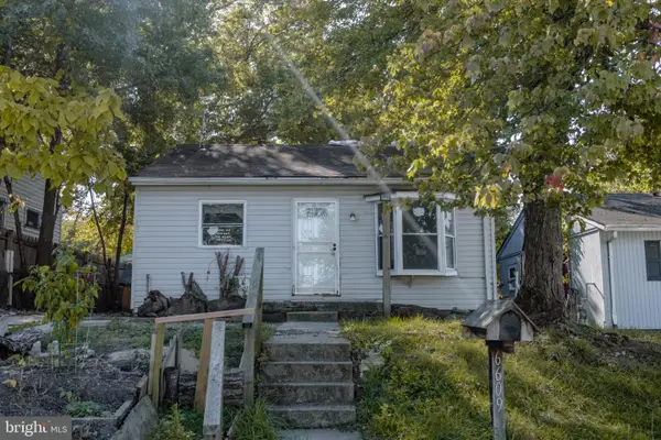 6609 Clinglog St, CAPITOL HEIGHTS, MD 20743