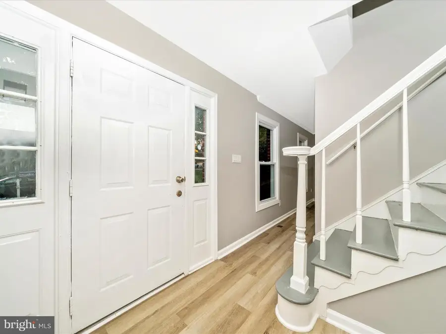 304 Loureiro Ln, Oxon Hill, MD 20745 - Image #3