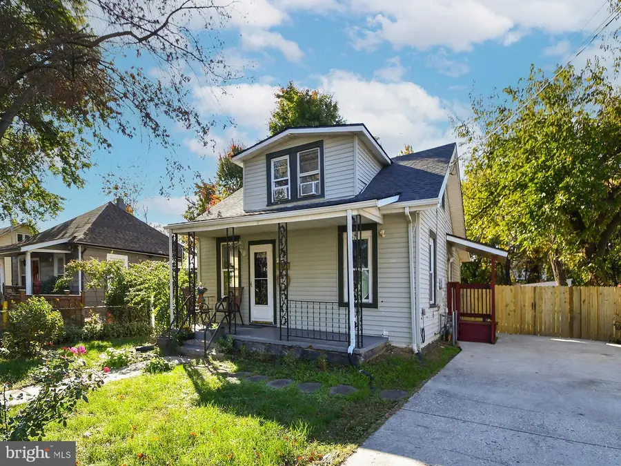 5415 Powhatan Rd, Riverdale, MD 20737 - Image #2