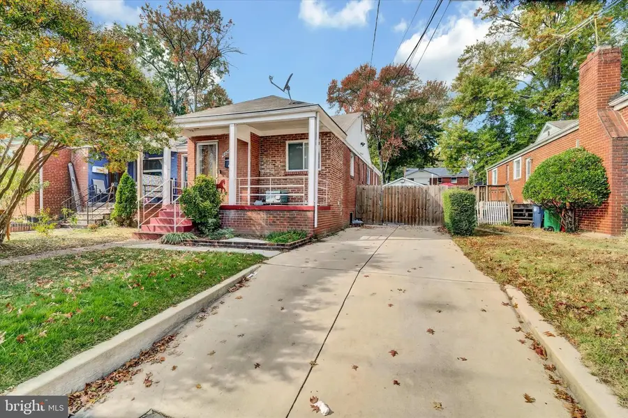 6626 23rd Ave, Hyattsville, MD 20782 - Image #2