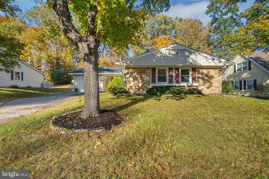 4005 Woodhaven Ln, Bowie, MD 20715 - Image #2