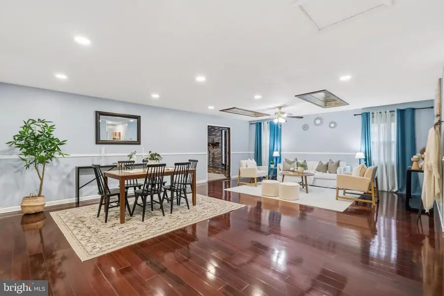 4005 Woodhaven Ln, Bowie, MD 20715 - Image #3