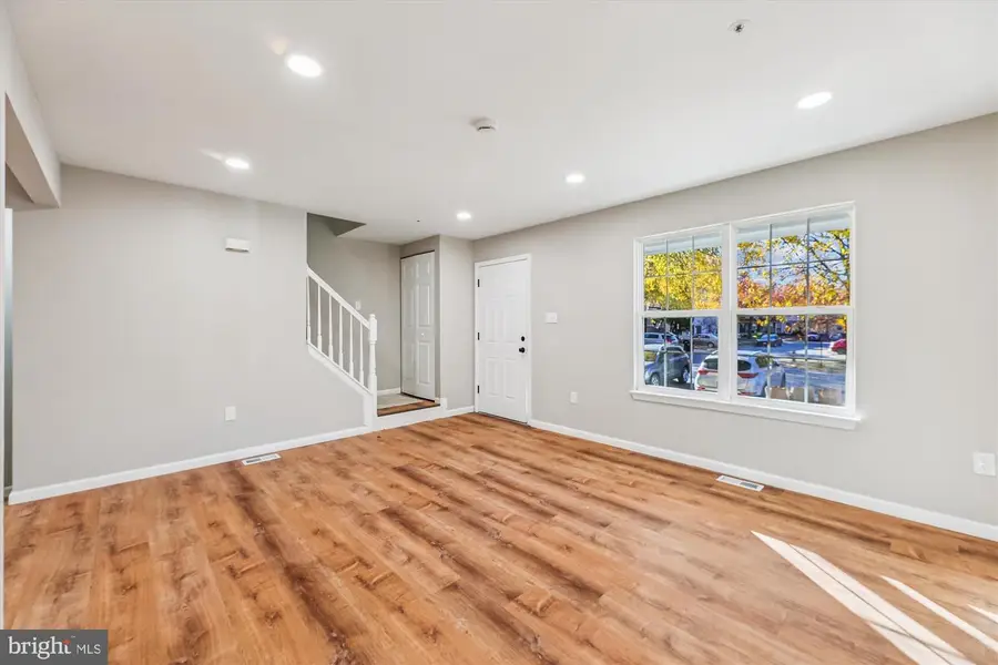 6906 Blue Holly Ct, District Heights, MD 20747 - Image #3