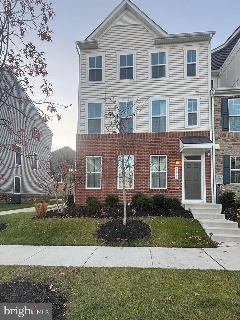 5611 Greenpoint Ln, Upper Marlboro, MD 20772 - Image #1