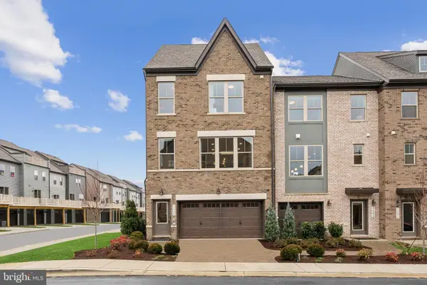 3457 Saint Robin Ln, BOWIE, MD 20716