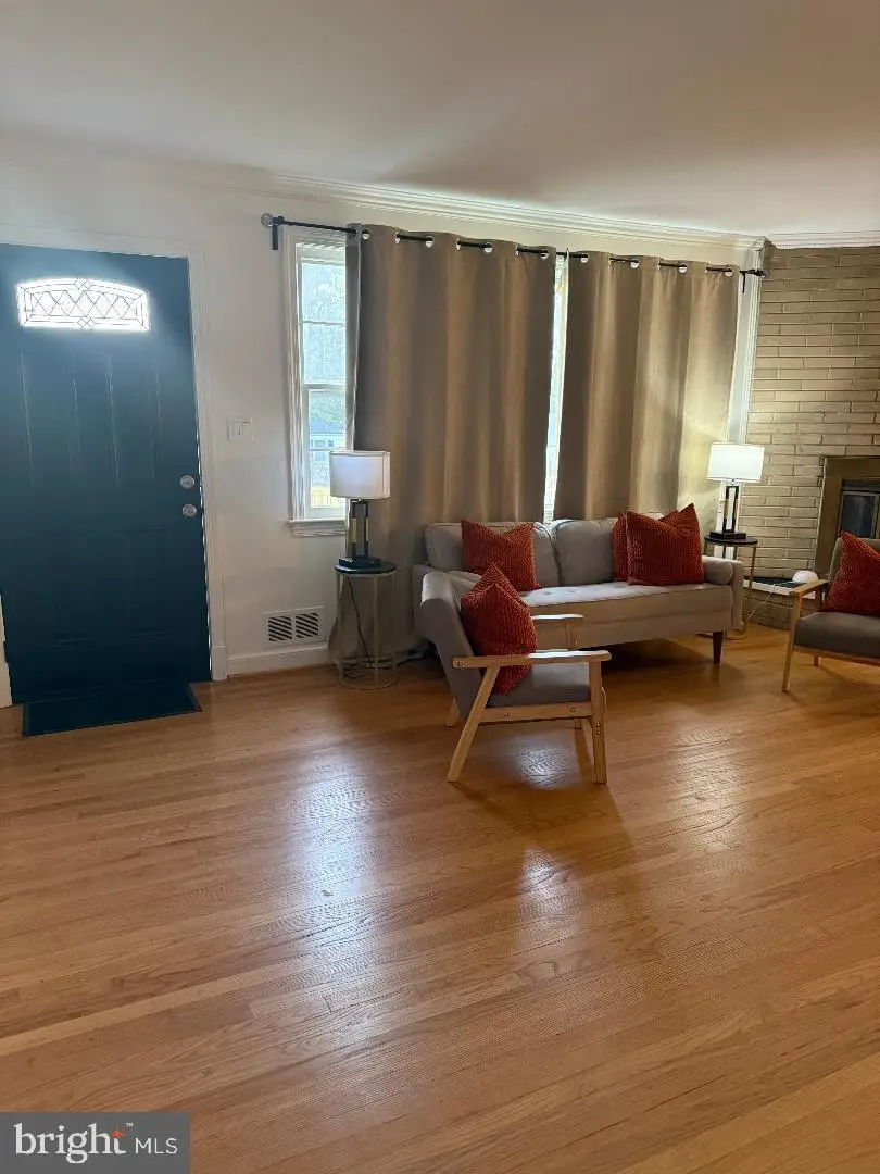 6304 Joyce Dr, Temple Hills, MD 20748 - Image #3