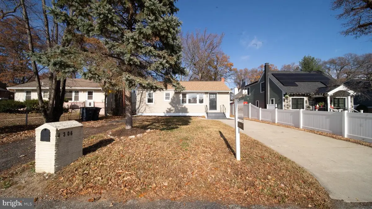 4306 Maple Pl, Beltsville, MD 20705 - Image #1