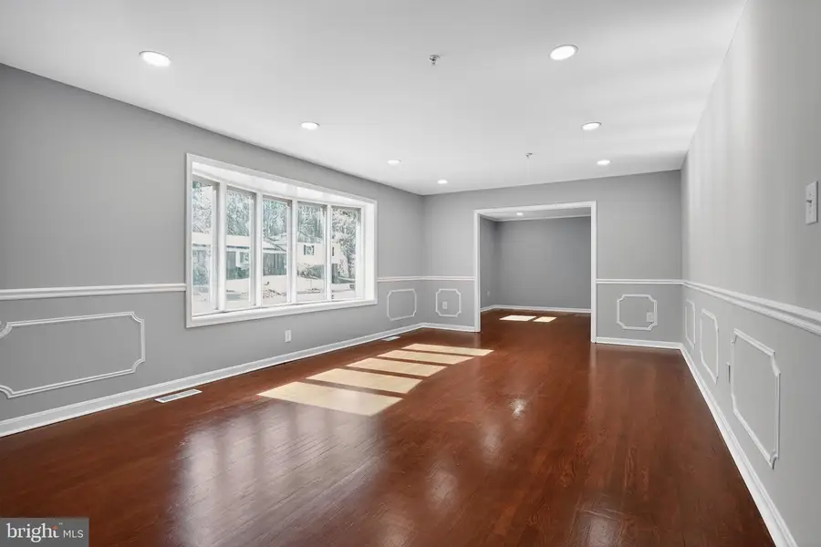 11308 Chantilly Ln, Bowie, MD 20721 - Image #3