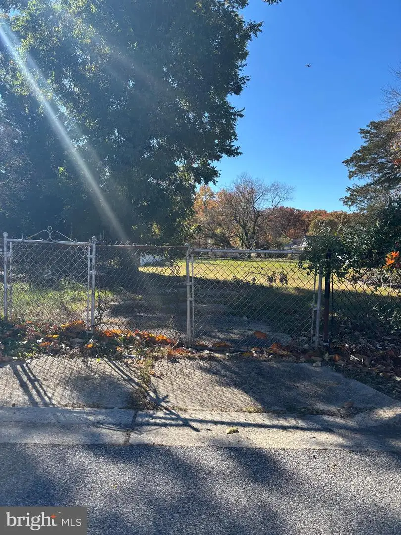 2811 Kernal Ln, Temple Hills, MD 20748 - Image #2