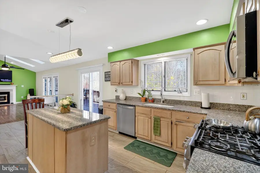 15212 Jennings Ln, Bowie, MD 20721 - Image #3