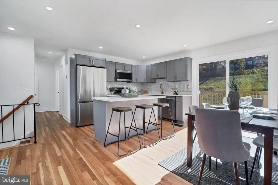 17126 Fairway View Ln, Upper Marlboro, MD 20772 - Image #3