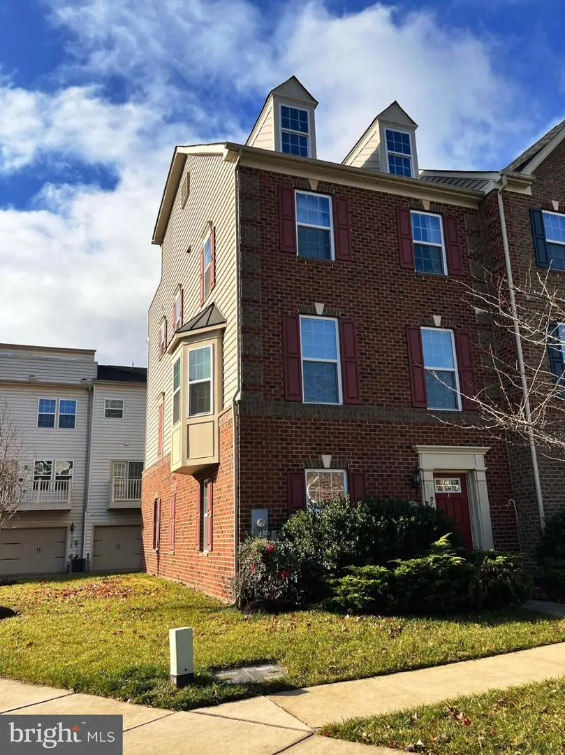 5428 Stream Bank Ln, Greenbelt, MD 20770 - Image #1