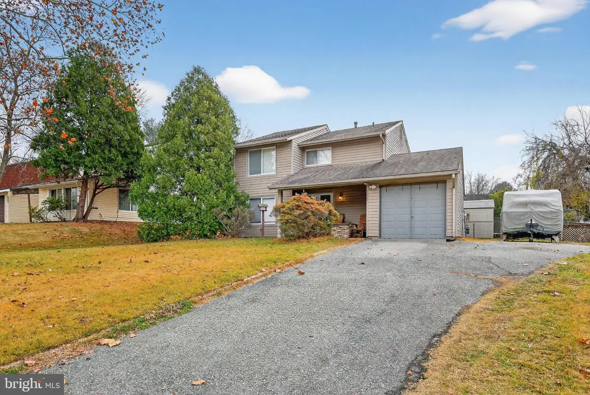 15907 Peach Walker Dr, Bowie, MD 20716 - Image #1