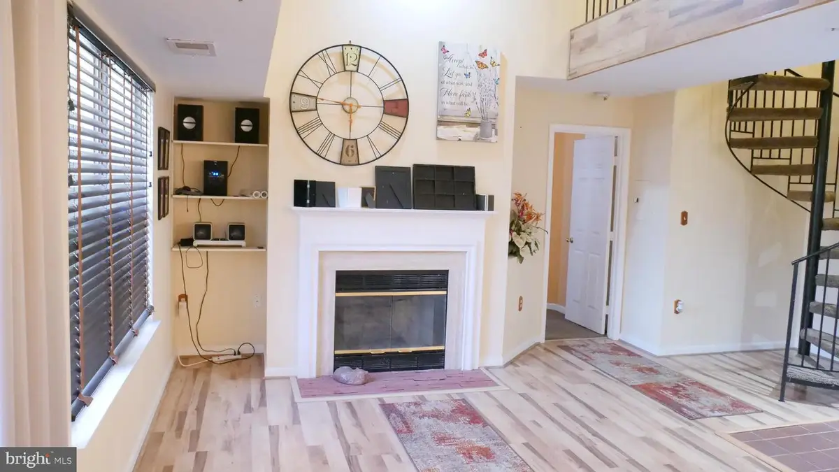 9709 Lake Pointe Ct #301, Upper Marlboro, MD 20774 - Image #1