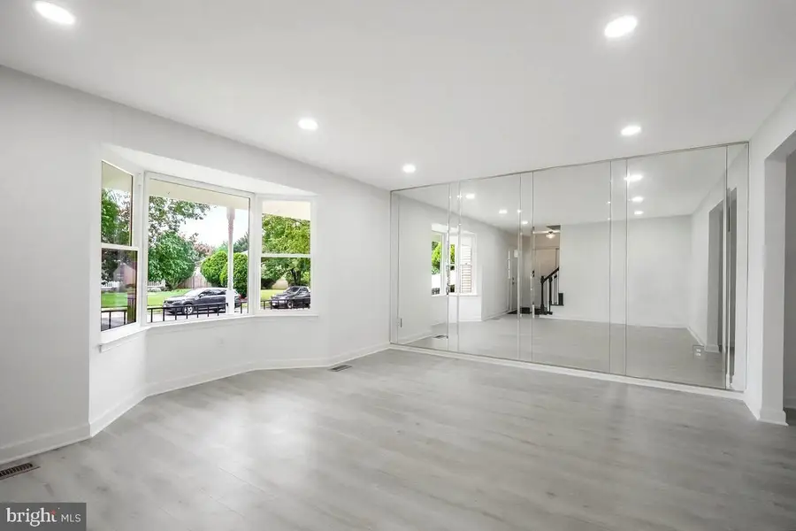 6304 Juanita Ct, Camp Springs, MD 20746 - Image #3