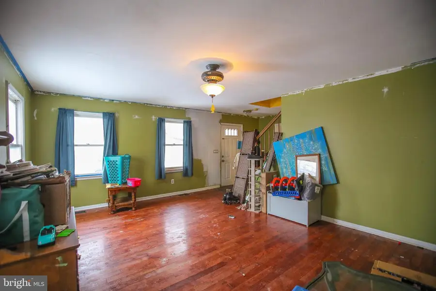 2804 Woodway Pl, Landover, MD 20785 - Image #3