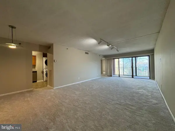 9200 Edwards Way #310, HYATTSVILLE, MD 20783