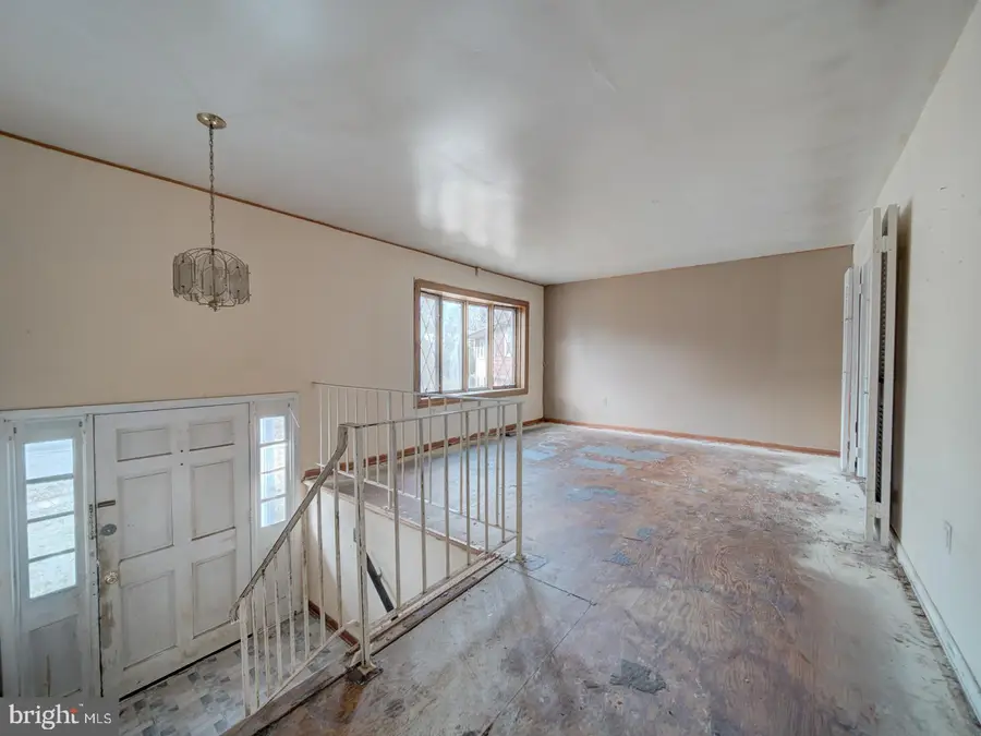 17211 Usher Pl, Upper Marlboro, MD 20772 - Image #3