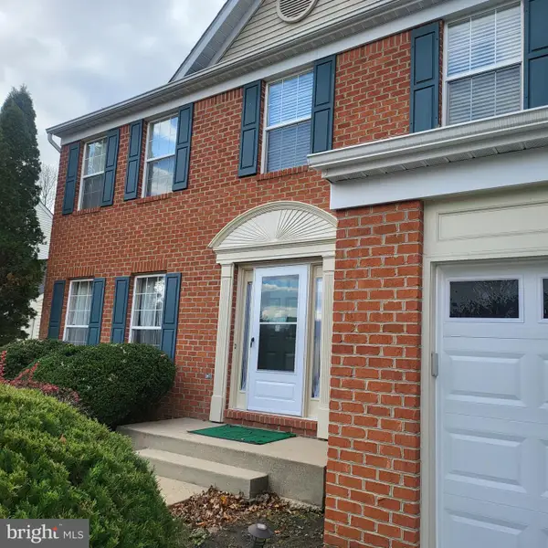 2903 Eagles Nest Dr, BOWIE, MD 20716