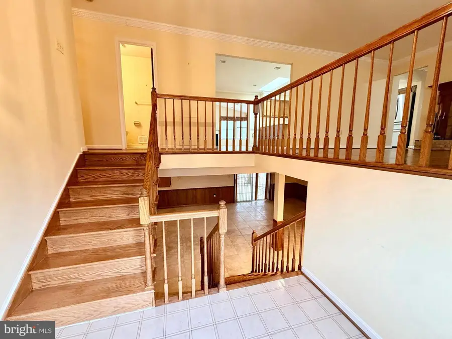 12003 Hazem Ct, Fort Washington, MD 20744 - Image #2