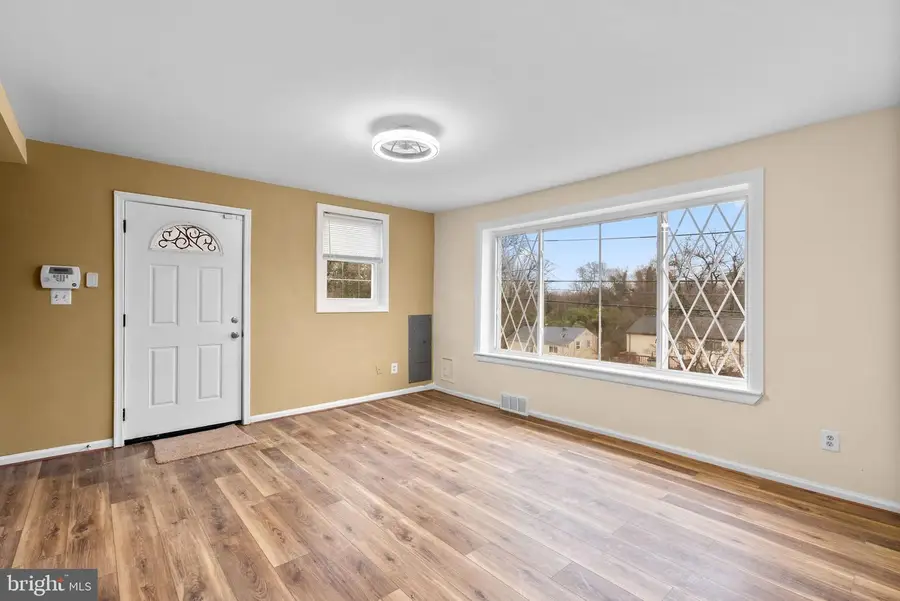 5815 66th Ave, Riverdale, MD 20737 - Image #3