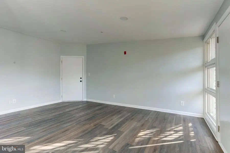 7402 18th Ave #19, Hyattsville, MD 20783 - Image #3