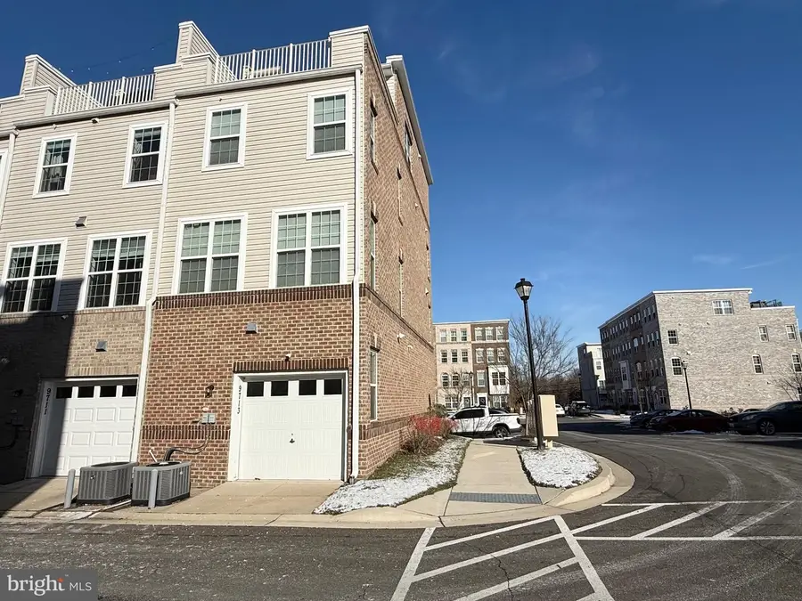 9713 Weshire Dr, Upper Marlboro, MD 20774 - Image #3