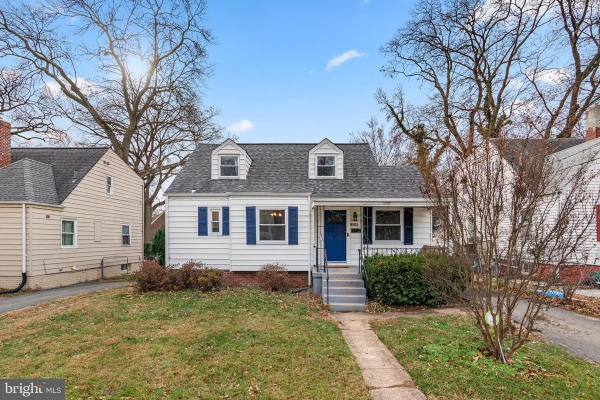 3919 Oliver St, Hyattsville, MD 20782 - Image #1