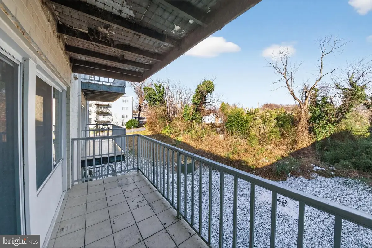 5601 Parker House Ter #319, Hyattsville, MD 20782 - #1