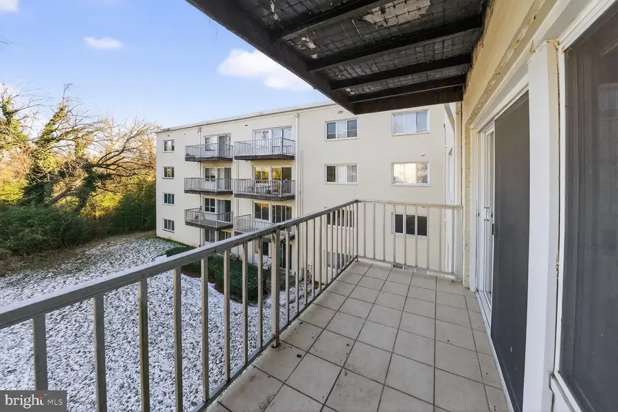 5601 Parker House Ter #319, Hyattsville, MD 20782 - #2