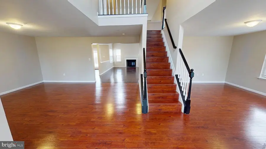 725 Gleneagles Dr, Fort Washington, MD 20744 - #3