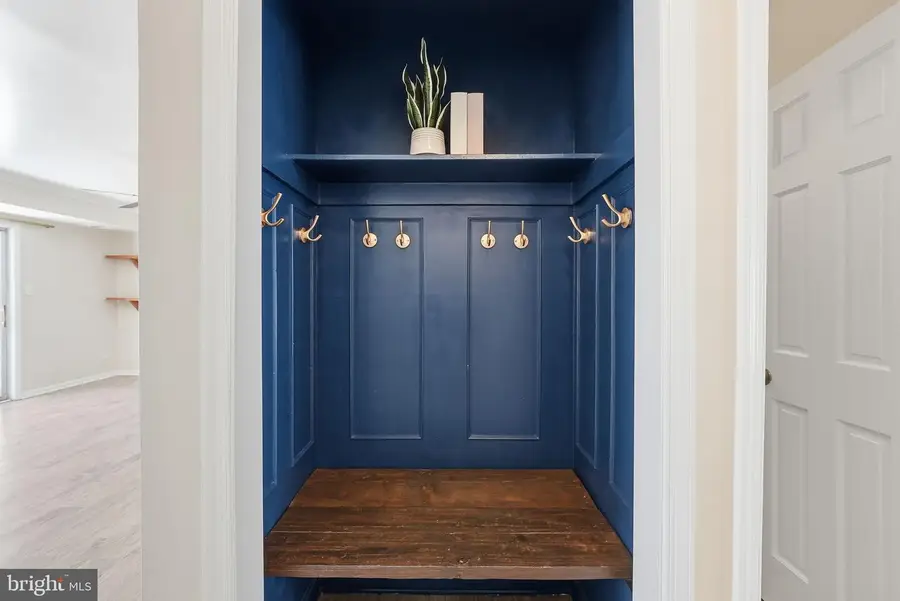 9005 Loughran Rd, Fort Washington, MD 20744 - #3