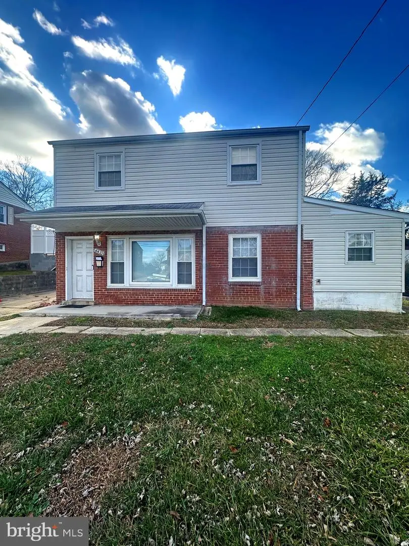 6621 Stockton Ln, Hyattsville, MD 20784 - Image #2