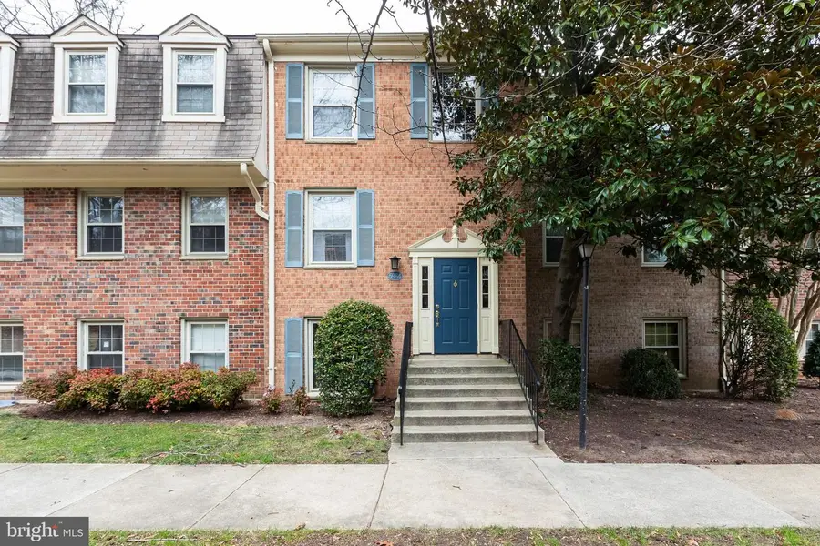 5964 Westchester Park Dr #302, College Park, MD 20740 - Image #2