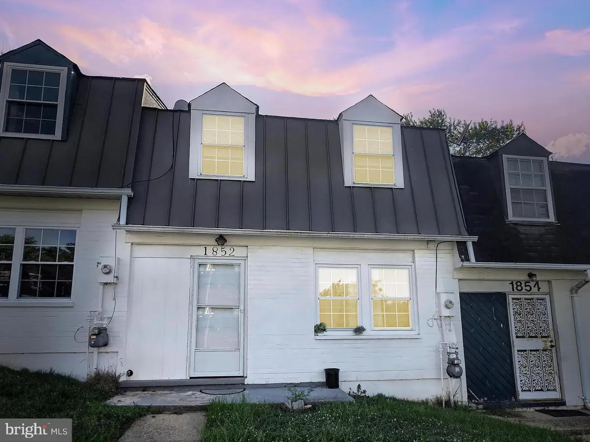 1852 Village Green Dr #e-122, Landover, MD 20785 - Image #1