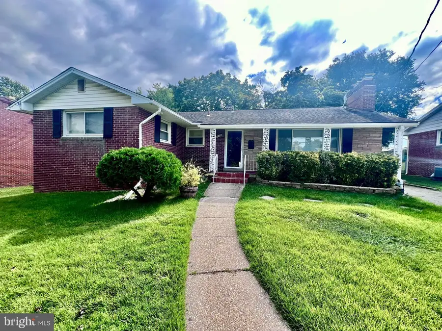 3620 Marlbrough Way, College Park, MD 20740 - Image #2