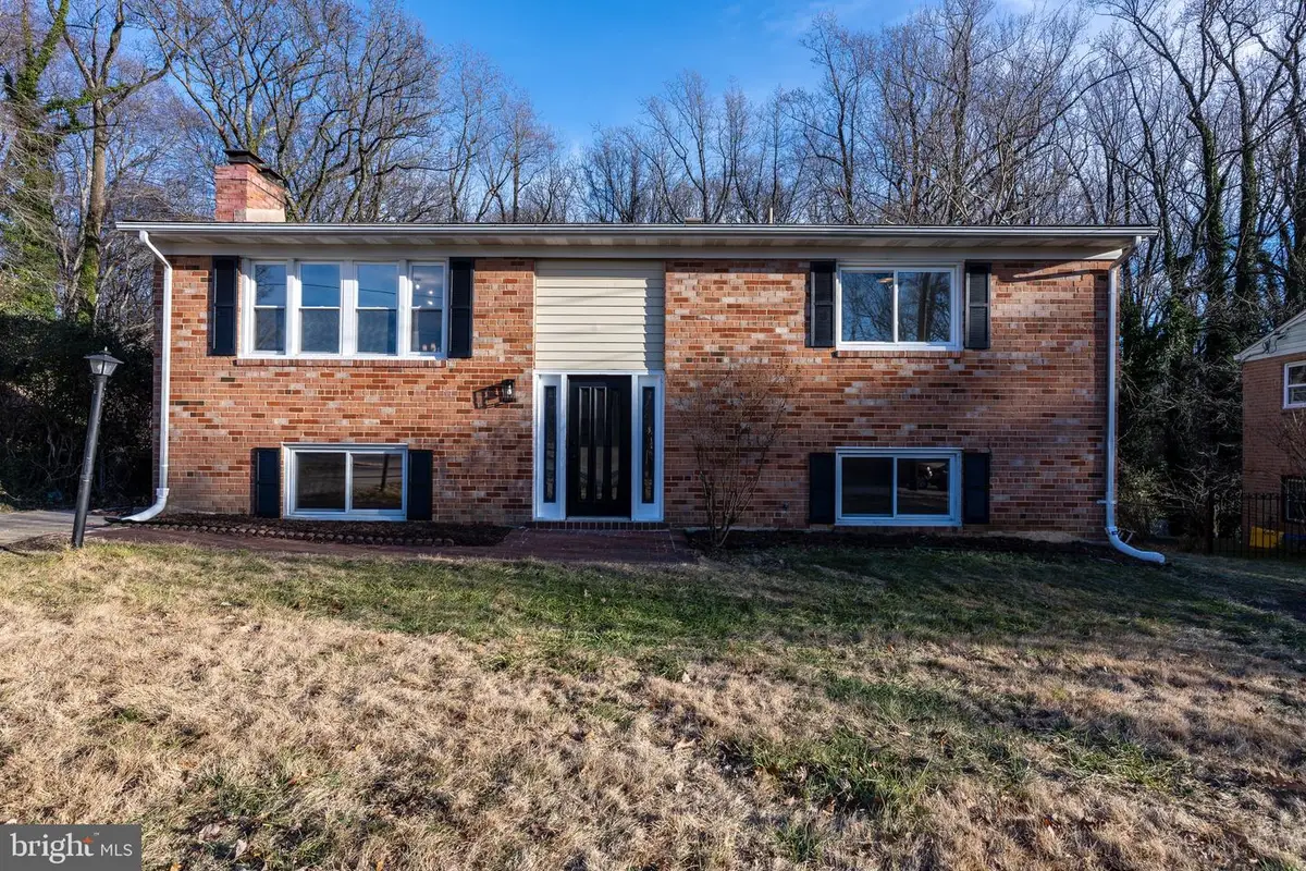 1400 Waterford Dr, District Heights, MD 20747 - Image #1
