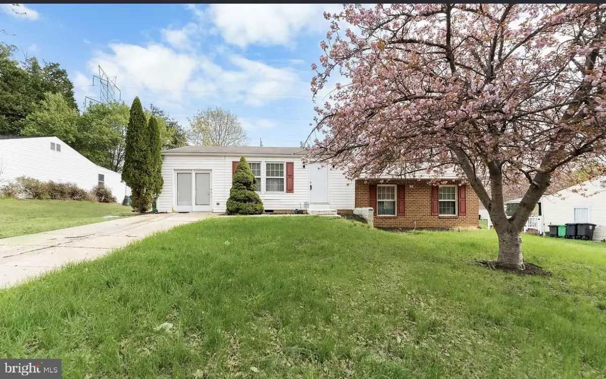 3506 Wayneswood Rd, Fort Washington, MD 20744 - Image #1