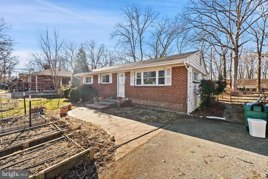 15505 Maple Dr, Accokeek, MD 20607 - #2