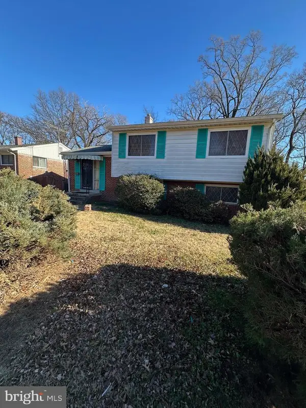 6117 Balfour Dr, HYATTSVILLE, MD 20782