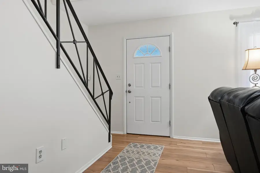 12809 Kemper Ln, Bowie, MD 20715 - Image #3