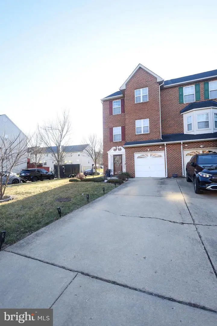 8831 Hardesty Dr, Clinton, MD 20735 - Image #2